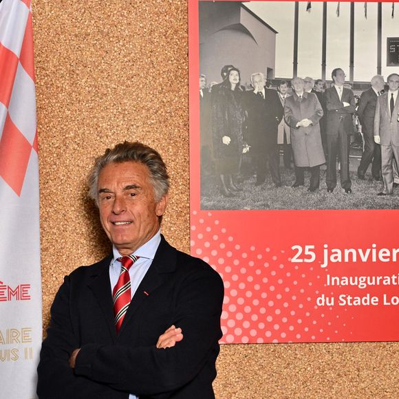 Gérard Holtz - Le prince Albert II de Monaco, dans le salon d'honneur du Stade Louis II, a célébré les 40 ans ce bâtiment emblématique de la Principauté en compagnie de personnalités déjà présentes lors de l'inauguration en 1985 et du journaliste sportif de France TV Gérard Holtz, le 4 février 2025. © Bruno Bebert/Bestimage