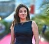 Côté accessoire, elle arborait un beau collier ras-du-cou à la forme mystérieuse

Zoe Adjani, membre du jury, assiste à la cérémonie de clôture de la 37e édition du Festival du film britannique et irlandais de Dinard, le 10 octobre 2026 à Dinard, en France. Photo de Franck Castel/ABACAPRESS.COM