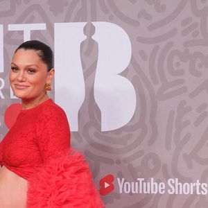 Jessie J (enceinte) au photocall de la cérémonie des Brit Awards 2023 à l'O2 Arena à Londres le 11 février 2023. © Photoshot / Panoramic / Bestimage