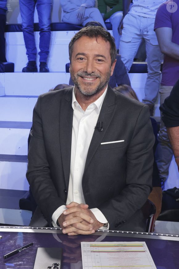 Exclusif - Bernard Montiel, sur le plateau de l’émission TPMP - Paris le 21 novembre 2024 - © Jack Tribeca / Bestimage