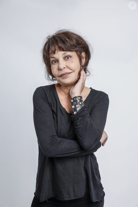 Exclusif - Isabelle Mergault - Jour 2 - Studio - Enregistrement de l'émission "Le grand restaurant,  la guerre de l’étoile », diffusée le 15 décembre sur M6
© Cyril Moreau / Bestimage