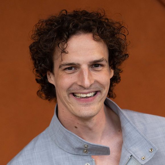 Paul de Saint-Sernin au village lors des Internationaux de France de Tennis de Roland Garros 2026. Paris, le 2 juin 2026. © Jacovides-Moreau / Bestimage #
Celebrities in the village during the French Open Tennis Championships at Roland Garros 2026. Paris, on June 2nd, 2026. | 00757940