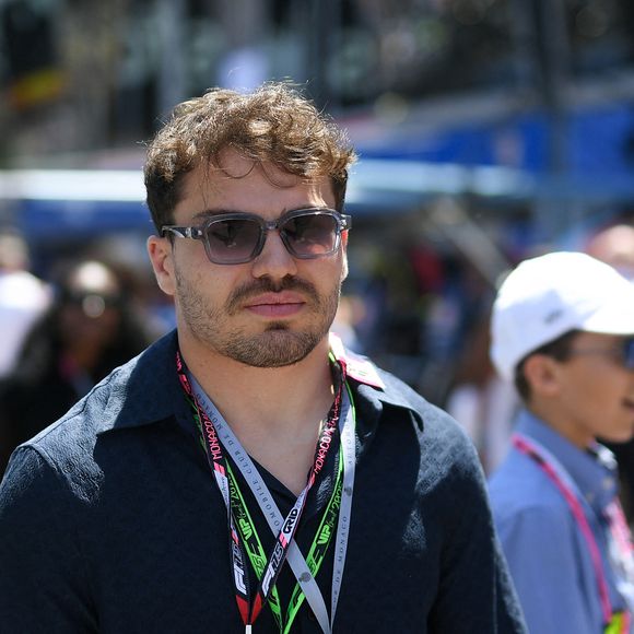 De nombreuses stars se sont retrouvées pour cet événement prestigieux. 

Antoine Dupont au Grand Prix de Formule 1 (F1) Tag Heuer de Monaco le 25 mai 2025. © Lionel Urman/Bestimage