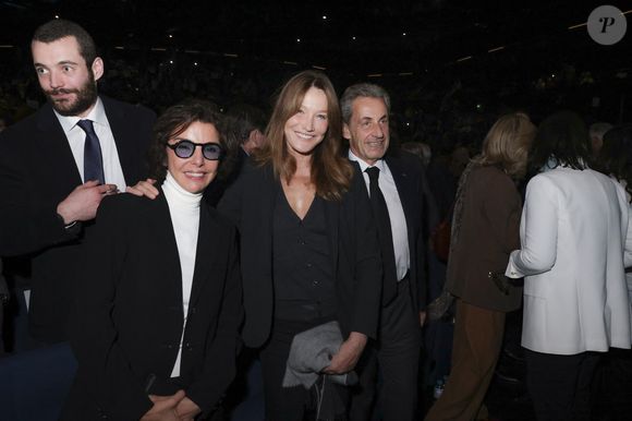Exclusif - Louis Sarkozy, Rachida Dati, Carla Bruni-Sarkozy, Nicolas Sarkozy lors d'une cérémonie organisée par le Conseil des institutions juives de France (CRIF) en hommage aux victimes des attentats du Hamas du 7 octobre 2023 contre Israël, à l'occasion du premier anniversaire de l'événement, à Paris, le 7 octobre 2024. © Jack Tribeca / Bestimage