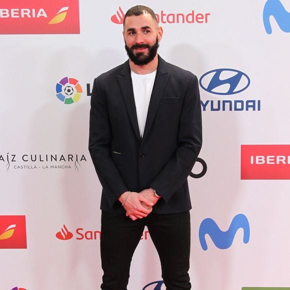 Karim Benzema devient le meilleur buteur français de l'histoire avec 413 buts - Info - Karim Benzema cambriolé pendant le match du Real contre Elche - Karim Benzema au photocall de la soirée des "AS Sports Awards 2021" à Madrid, le 14 décembre 2021.
© Irina R. Hipolito/AFP7 via Zuma Press/Bestimage