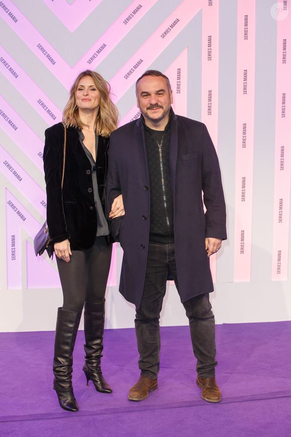 Jeanne Bournaud et François-Xavier Demaison lors du festival Series Mania à Lille le 25 mars 2025.

© Stéphane Vansteenkiste / Bestimage