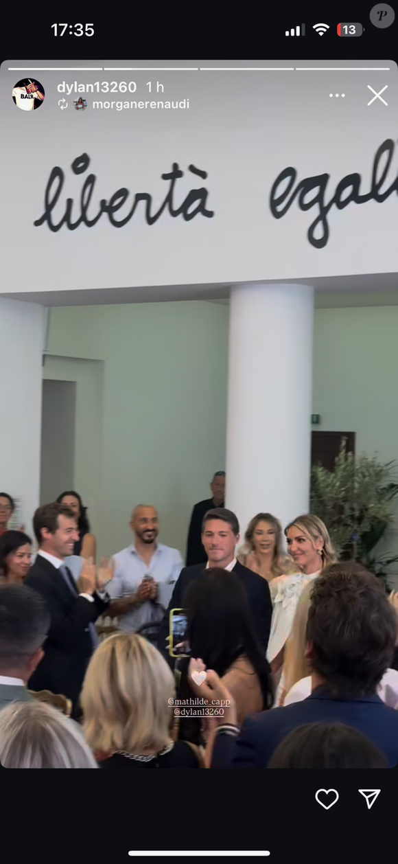 Dans les vidéos partagées sur Instagram, on le voit arriver au bras de Mathilde et l’embrasser dans la salle des mariages. 

Story Instagram de Dylan Deschamps sur son mariage civile à Nice