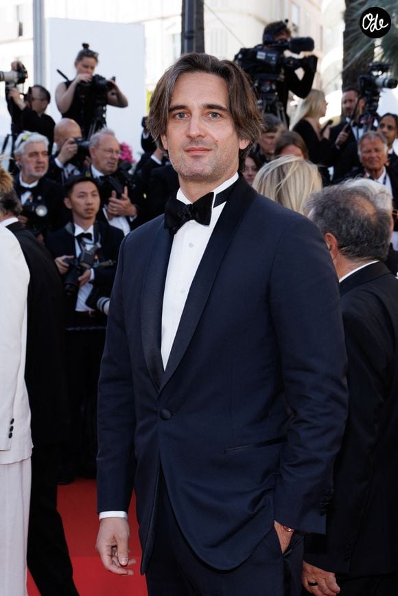 Les budgets des films devraient atteindre jusqu'à 80 millions d'euros.

Dimitri Rassam - Montée des marches du film « La vénus électrique » pour la cérémonie d'ouverture du 79ème Festival International du Film de Cannes, le 12 mai 2026. © Jacovides-Moreau /Bestimage