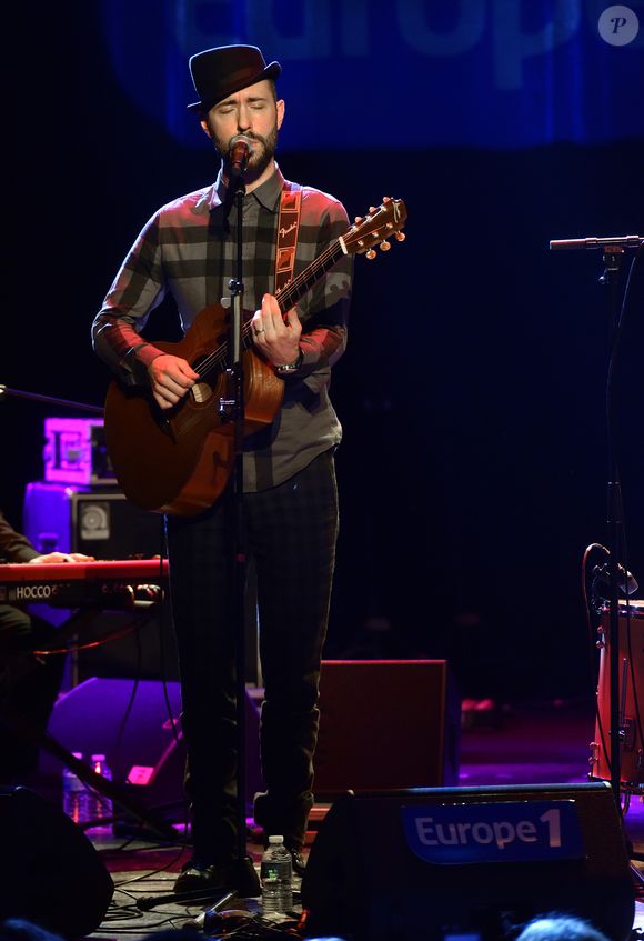 Charlie Winston à l'enregistrement de la cinquième émission "Un Soir Avec...", émission musicale mensuelle présentée par Nikos Aliagas au théâtre Comédia à Paris. Le 26 janvier 2016. © Giancarlo Gorassino / Bestimage