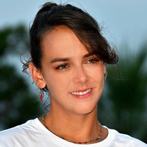 Réversible et doté de bretelles ajustables, ce maillot est proposé au prix de 250 euros.

Pauline Ducruet durant la traditionnelle soirée d'été de Fight Aids Monaco au Sporting Club de Monaco, le 23 juillet 2022.

© Bruno Bebert/Bestimage