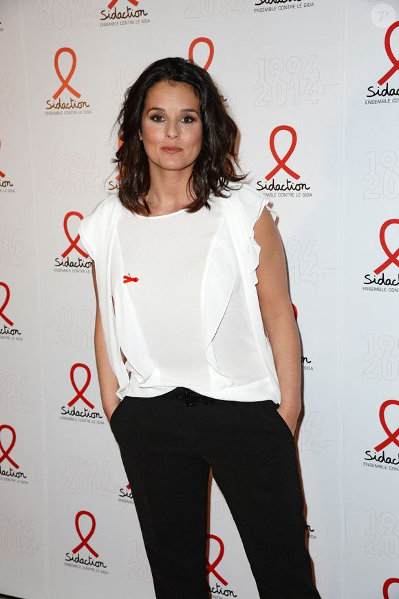 Faustine Bollaert pose lors d'un photocall pour le lancement du Sidaction 2014 et du 'Sidaction 20e anniversaire' qui s'est tenu au Musée du quai Branly à Paris, France, le 10 mars 2014. Photo by Pascal Baril/Planete Bleue/ABACAPRESS.COM