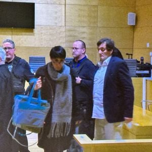 Pierre Palmade sort de la salle d'audience du tribunal de Melun avec sa soeur Hélène à l'issue de sa condamnation à cinq de prison dont deux ferme le 20 novembre 2024.
AGENCE / BESTIMAGE