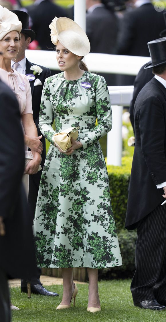 La princesse Beatrice d’York - Les membres de la famille royale d'Angleterre assistent à la course hippique Royal Ascot, le 21 juin 2024. 
© Goff / Bestimage