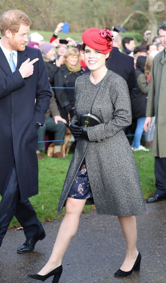 Il se murmure qu'il aurait coupé les ponts après l'avoir aperçue avec un journaliste qu'Harry déteste 
Le prince Harry et la princesse Eugenie d'York - La famille royale assiste à la messe de Noël à l'église de Sandringham le 25 décembre 2016. Agence / Bestimage