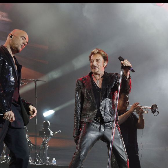Pascal Obispo a souhaité lui rendre hommage en chansons à l'approche de son 82e anniversaire.

Pascal Obispo et Johnny Hallyday en concert au stade de France pour sa tournée 2012, troisième jour, le 17 juin

BORDE / CORLOUER / JACOVIDES / RINDOFF PETROFF / BESTIMAGE