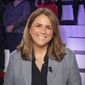 Exclusif - Valérie Benaim sur le plateau de l’enregistrement de l’émission « Face à Hanouna » présentée par C.Hanouna et diffusée sur C8 le 05 octobre 2024, à Paris, France, le 3 octobre 2024. © Jack Tribeca/Bestimage