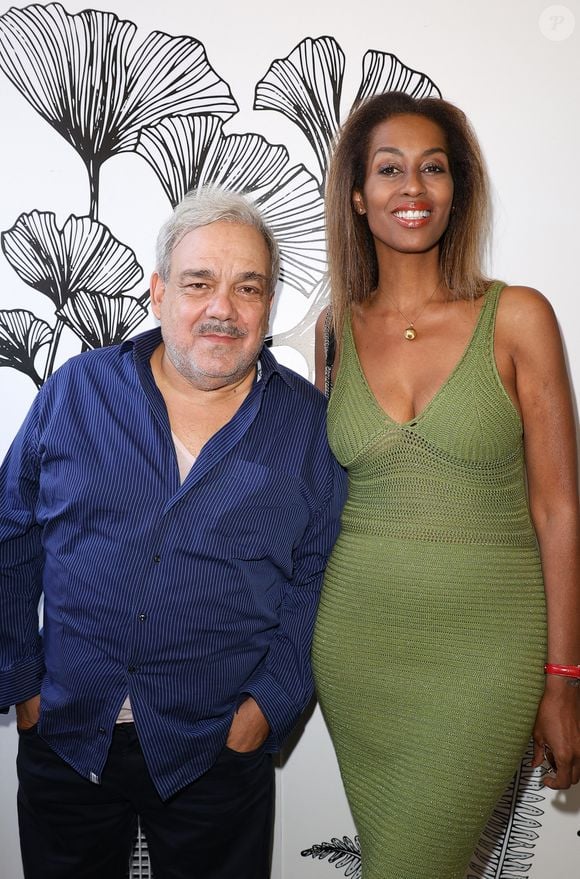 Marie-Sandra Badini Duran et son mari Didier Bourdon - Photocall de la cérémonie d'ouverture de la 17ème édition du Festival du Film Francophone (FFA) de Angoulême. Le 27 août 2024


© Coadic Guirec / Bestimage