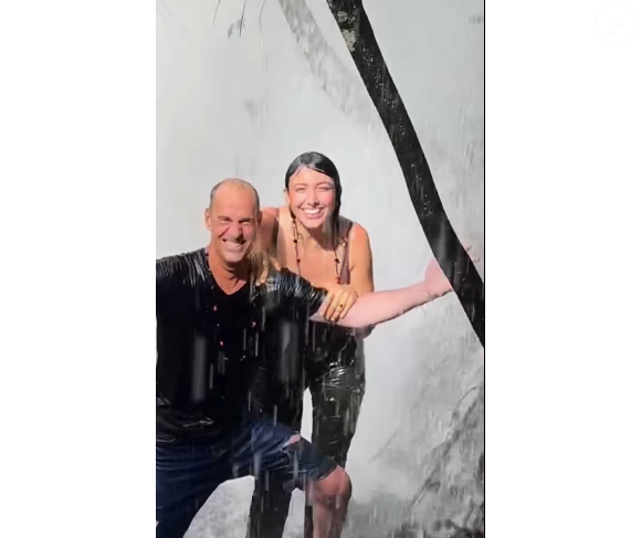 C'est au Venezuela qu'ils ont posé leurs valises.

Delphine Wespiser et Roger en voyage au Venezuela