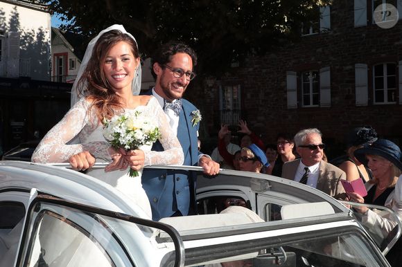 Thomas Hollande et Emilie Broussouloux se sont mariés dans le petit village de Meyssac en Corrèze en présence de leurs parents respectifs François Hollande, Ségolène Royal ainsi que Mr et Mme Broussouloux le 8 septembre 2018. Photos : ABACAPRESS.COM