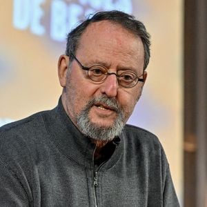 L’Abbaye de Talloires a parmi ses visiteurs Jean Reno.

Jean Reno assistant à la 164e Vente des Vins des Hospices de Beaune à Beaune, France. Photo de Julien Reynaud/APS-Medias/ABACAPRESS.COM