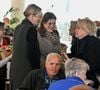 Une dame âgée a eu l’air particulièrement émue de rencontrer Charlene et Albert de Monaco

Le prince Albert II de Monaco, sa femme la princesse Charlene et Camille Gottlieb ont remis les traditionnels colis de Noël aux aînés monégasques dans la meeting room du Yacht Club de Monaco dans le cadre de festivités de fin d'année de la Principauté de Monaco, le 12 décembre 2024. © Bruno Bebert/Pool Monaco/Bestimage