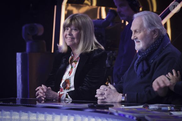 Info - Chantal Goya et Jean-Jacques Debout condamnés à rembourser plus de 2,1 millions d'euros au Crédit municipal de Bordeaux - Exclusif - Chantal Goya, Jean-Jacques Debout sur le plateau de l'enregistrement de l'émission " Face à Hanouna " présentée par C.Hanouna et diffusée sur C8 le 27 avril 2024, à Paris, France, le 25 avril 2024. © Jack Tribeca / Bestimage