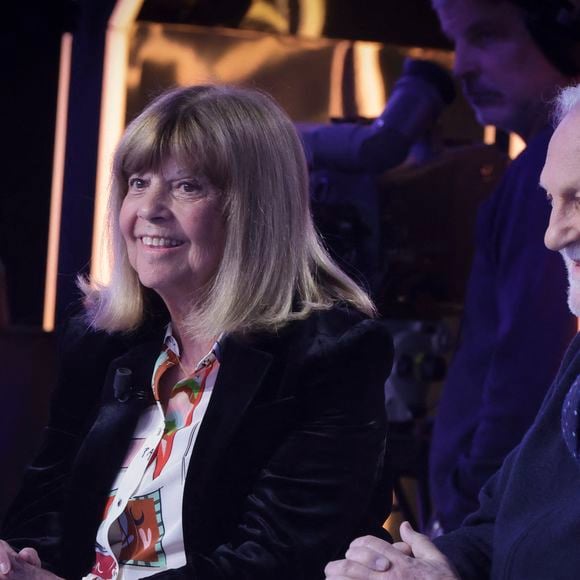 Info - Chantal Goya et Jean-Jacques Debout condamnés à rembourser plus de 2,1 millions d'euros au Crédit municipal de Bordeaux - Exclusif - Chantal Goya, Jean-Jacques Debout sur le plateau de l'enregistrement de l'émission " Face à Hanouna " présentée par C.Hanouna et diffusée sur C8 le 27 avril 2024, à Paris, France, le 25 avril 2024. © Jack Tribeca / Bestimage