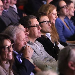 Dans le public, on pouvait notamment retrouver Bernard Lavilliers et sa femme Sophie Chevallier, Patrick Préjean et sa femme Viviane, Dany Boon, Sylvain Tesson et sa compagne Catherine Van Offelen...

Exclusif - Georges Blanc (Chef Étoilé) en famille, Dany Boon, Sylvain Tesson et sa compagne Catherine Van Offelen - Célébrités au spectacle « Laurent Gerra se met à table ! », à savourer au Casino de Paris, à Paris, France, le 03 Janvier 2025. © Bertrand Rindoff/Bestimage