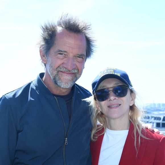 Exclusif - Stéphane De Groodt, Sylvie Testud - Le rooftop du Kimpton St Honoré Paris accueille tous les dimanches "Fifi & Charles" (les chefs Philippine Jaillet et Charles Neyers). Le 9 avril 2025. © Rachid Bellak / Bestimage