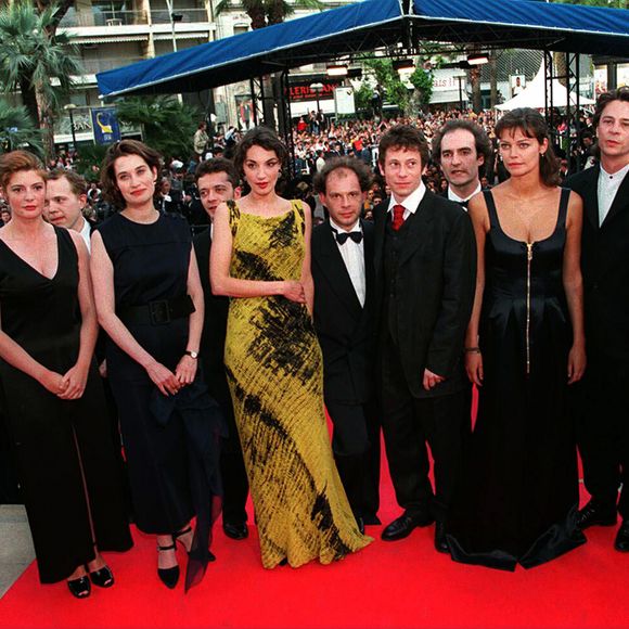 Marianne Denicourt entourée de stars et d'Arnaud Desplechin au Festival de Cannes.  © Bestimage / Angeli-Rindoff-Garcia