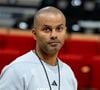Tony Parker est un ancien joueur professionnel de basket

Tony Parker en coaching lors d'un échauffement à l'Astroballe, à Villeurbanne
Photo Sandrine Thesillat / PsNewZ /Bestimage