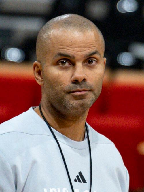 Tony Parker a quitté la France sans ses fils Josh et Liam pour se rendre à l'autre bout du monde : "Ils ont vraiment soutenu ma démarche"