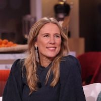 "Surtout pas couper les enfants des écrans" : L'étonnant conseil d'Agathe Lecaron, maman de deux garçons dont le père est haut placé chez TF1