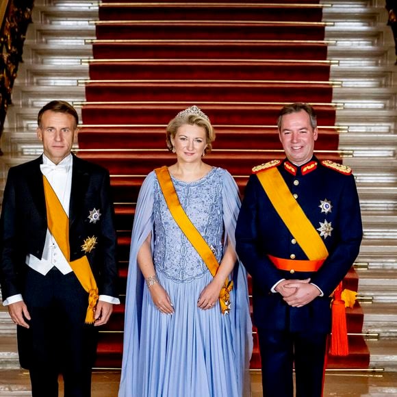 Emmanuel Macron, Brigitte Macron, le Grand-Duc Guillaume, la Grande-Duchesse Stéphanie (Grande-Duchesse Stéphanie de Luxembourg), dîner de gala au Palais grand-ducal dans le cadre des célébrations du changement de trône à Luxembourg, jour 1 à Luxembourg-Ville, Luxembourg, 3 octobre 2025. ( DANA-No : 02647801 ) © Dana Press / Bestimage