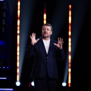 Le but est de démasquer les menteurs parmi les candidats.
Exclusif - Enregistrement de l'émission "Qui Ment?" présentée par B.Guillon et diffusée le 23 juillet 2026 sur France 2, à Saint-Denis, Seine Daint-Denis, France, le 24 novembre 2025. © Jeremy Melloul/Bestimage