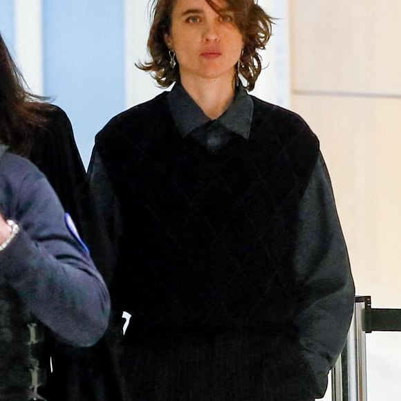 Adèle Haenel  - C.Ruggia, accusé d'agressions sexuelles sur mineures, dont l'actrice A.Haenel alors âgée entre 12 et 14 ans au moment des faits, comparaît devant le tribunal correctionnel de Paris, le 9 décembre 2024.