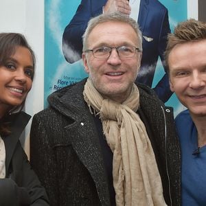 Karine Le Marchand, Laurent Ruquier et JeanFi Janssens au cocktail après la générale du spectacle "JeanFi (Janssens) Décolle" à l'Alhambra à Paris, le 7 décembre 2017.
© Giancarlo Gorassini/Bestimage