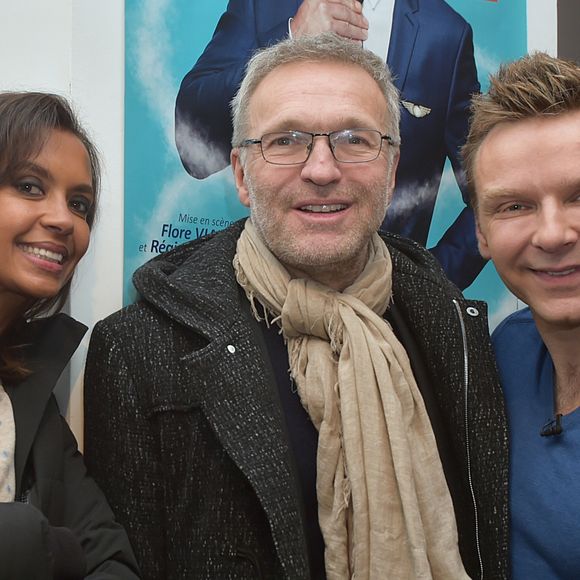 Karine Le Marchand, Laurent Ruquier et JeanFi Janssens au cocktail après la générale du spectacle "JeanFi (Janssens) Décolle" à l'Alhambra à Paris, le 7 décembre 2017.
© Giancarlo Gorassini/Bestimage