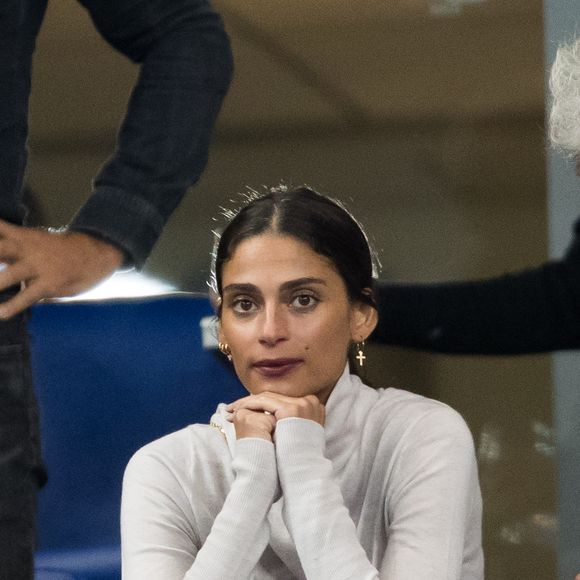 Tatiana Silva et guest dans les tribunes lors du match de qualification pour l'Euro2020  "France - Turquie (1-1)" au Stade de France. Saint-Denis, le 14 octobre 2019.
© Cyril Moreau/Bestimage