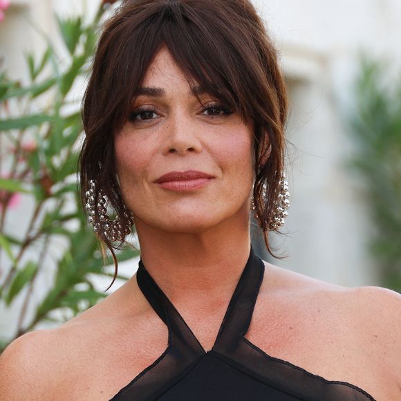 Lola Dewaere a une demi-soeur qu'elle adore.

Lola Dewaere, présidente du jury des étudiants francophones lors du premier jour du 16ème festival du film francophone (FFA) à Angoulême.
© Coadic Guirec / Bestimage