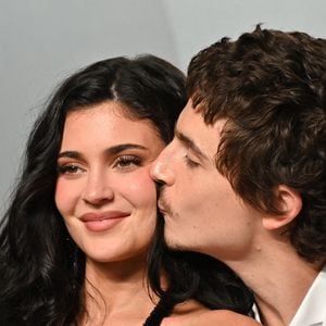 Kylie Jenner et Timothee Chalamet arrivent à la Vanity Fair Oscar Party 2026 qui se tient au LACMA's David Geffen Galleries le 15 mars 2026 à Los Angeles, CA.
 Photo by OConnor-Arroyo / AFF/ABACAPRESS.COM