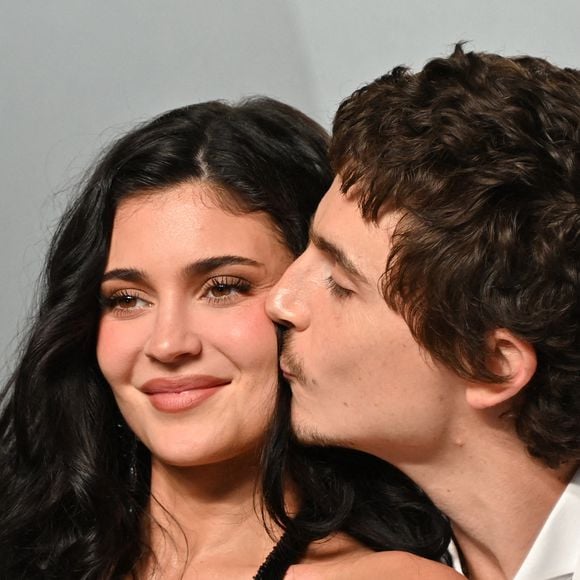 Kylie Jenner et Timothee Chalamet arrivent à la Vanity Fair Oscar Party 2026 qui se tient au LACMA's David Geffen Galleries le 15 mars 2026 à Los Angeles, CA.
 Photo by OConnor-Arroyo / AFF/ABACAPRESS.COM
