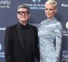 Très affectueux l'un envers l'autre sur le tapis rouge, ils ont notamment brillé lors de la cérémonie de clôture où l'ancien mannequin portait une robe à sequins bleu glacier et le chanteur un élégant smoking noir.

Marc Lavoine et sa compagne Adriana Karembeu lors de la cérémonie de clôture du 65e Festival de télévision de Monte-Carlo, le 16 juin 2026.

© Denis Guignebourg / Bestimage