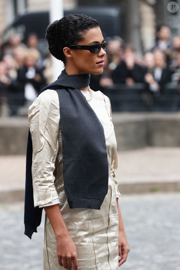 Tina Kunakey - Arrivées au défilé de mode Femmes printemps-été 2025 "Miu Miu" lors de la fashion week de Paris. Le 1er octobre 2024
© Christophe Clovis / Bestimage