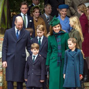 Princesse Beatrice, Edoardo Mapelli Mozzi, Sophie Rhys-Jones, duchesse d'Edimbourg, le prince Edward, duc d'Edimbourg, Savannah Phillips, Catherine (Kate) Middleton, princesse de Galles, Prince Louis, Princesse Charlotte, Prince George, Le prince William, prince de Galles