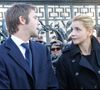 Interviewé par le magazine "Corriere della Sera", Emmanuel Philibert de Savoie s’est confié avec une sincérité touchante sur son ex-épouse, Clotilde Courau, qui l’aurait récemment sermonné à propos de leurs filles, Vittoria et Luisa.


Le prince Emmanuel Philibert de Savoir et Clotilde Courau au 133ème anniversaire de la garde nationale d'honneur à Rome. 2011 @DANIEL ANGELI / BESTIMAGE