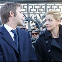 "Je ne suis pas assez..." : Ce que Clotilde Courau fait souvent remarquer à Emmanuel-Philibert de Savoie au sujet de leurs filles Vittoria et Luisa