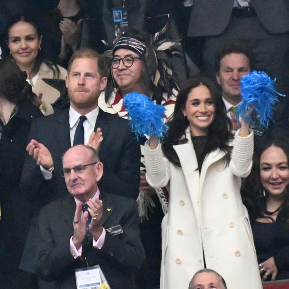 Le prince Harry et Meghan Markle assistent à la cérémonie d'ouverture des "Invictus Games Vancouver Whistler 2025" au Canada le 8 février 2025. Backgrid USA / Bestimage