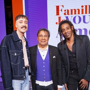 Laurent Voulzy évoque dans Paris Match sa rencontre tardive avec son fils Cliff, alors âgé de 12 ans.

 Cliff Schneider, Julien Voulzy, Laurent Voulzy, Michel Drucker, Alain Souchon, Ours, Djenae Nollet, Chrislaure Nollet et Franck Leboeuf en backstage de l'enregistrement de l'émission "Famille je vous aime" présentée par M.Drucker. © Gaffiot-Perusseau/Bestimage