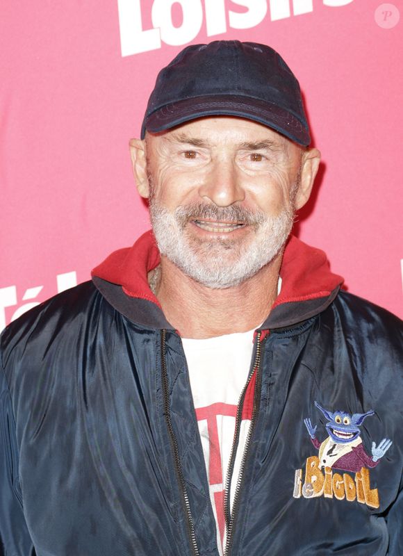 Son fils Robin, né en 1990, a récemment accueilli un petit garçon.

Vincent Lagaf - Photocall de la soirée "Télé Loisirs Awards 2025" au Jardin d'Acclimatation à Paris le 23 septembre 2025. © Coadic Guirec/Bestimage